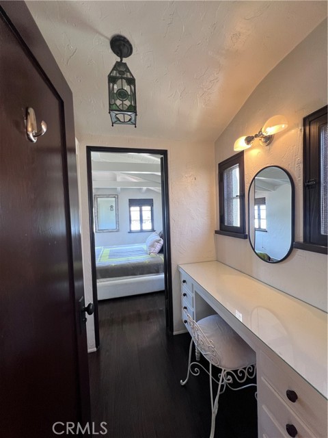 Detail Gallery Image 20 of 27 For 2444 the Strand, Hermosa Beach,  CA 90254 - 4 Beds | 3/1 Baths