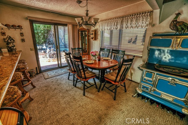 Detail Gallery Image 15 of 61 For 1091 Blue Mountain Rd, Big Bear City,  CA 92314 - 3 Beds | 2 Baths