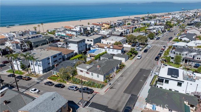 Detail Gallery Image 46 of 46 For 2125 Manhattan, Hermosa Beach,  CA 90254 - 4 Beds | 3 Baths