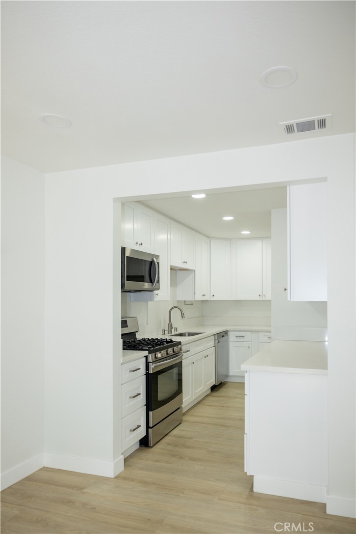 MLS #IV25233144 image #13