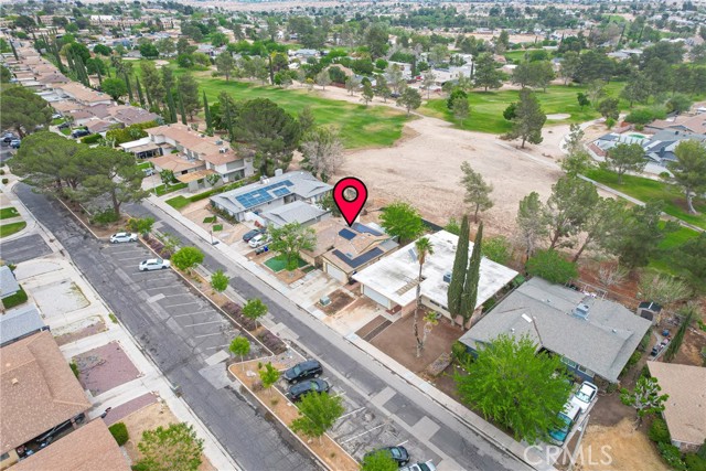 Detail Gallery Image 3 of 48 For 14215 Canterbury Dr, Victorville,  CA 92395 - 3 Beds | 2 Baths