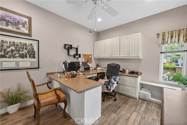 Detail Gallery Image 22 of 43 For 17 via Anadeja, Rancho Santa Margarita,  CA 92688 - 4 Beds | 3 Baths