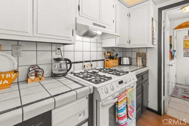 Detail Gallery Image 14 of 45 For 928 Anita Ave, Big Bear City,  CA 92314 - 4 Beds | 2 Baths