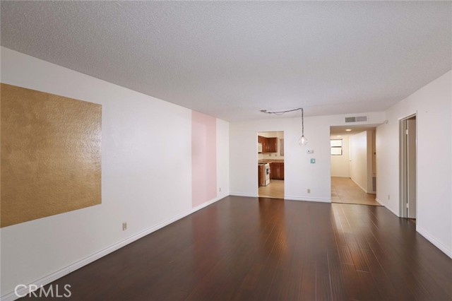 356 West California Avenue, 15 photo 5