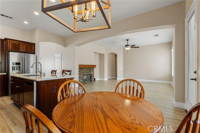 Detail Gallery Image 12 of 41 For 19377 Mt Wasatch, Riverside,  CA 92508 - 3 Beds | 2 Baths