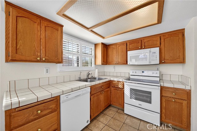 Detail Gallery Image 24 of 32 For 11620 Locust, Apple Valley,  CA 92308 - 2 Beds | 2 Baths