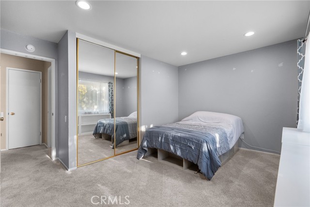 Detail Gallery Image 26 of 41 For 23439 via Elisandra, Valencia,  CA 91355 - 5 Beds | 3 Baths
