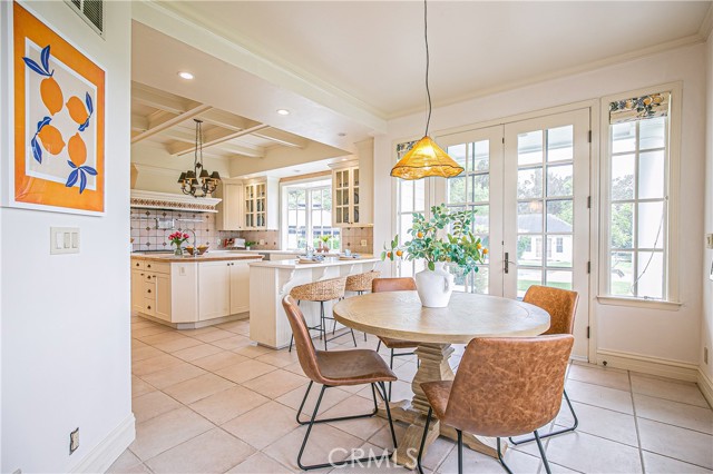 Detail Gallery Image 9 of 36 For 6525 Lakeville Hwy, Petaluma,  CA 94954 - 4 Beds | 3/1 Baths