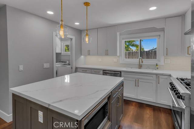 25111 Adelanto Drive, Laguna Niguel CA: https://media.crmls.org/medias/142898a3-a3bf-41e6-90ce-01f421b450f6.jpg