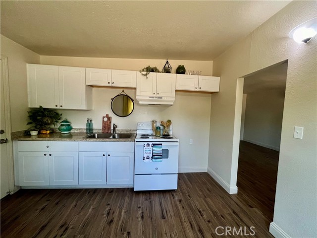 Detail Gallery Image 6 of 15 For 1848 E 22nd St, Merced,  CA 95340 - 3 Beds | 1 Baths