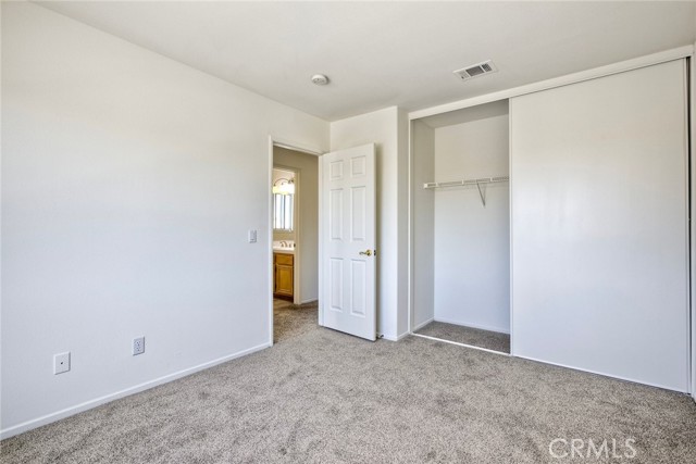 28570 Sand Island Way, Menifee CA: https://media.crmls.org/medias/1428d1fe-dfa4-426a-853a-67f80c7cbf09.jpg