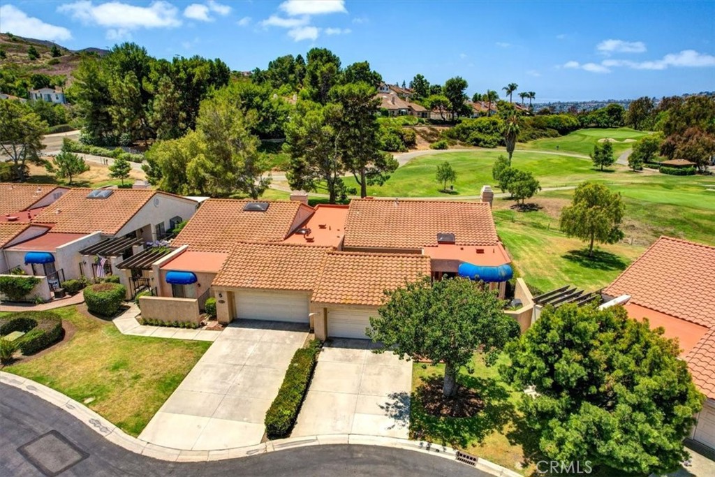 MLS #OC25152699 image #36