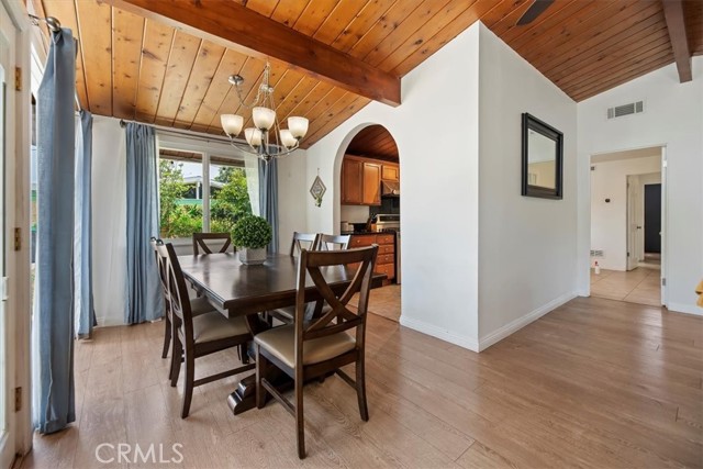 550 N Dexford Drive, La Habra CA: https://media.crmls.org/medias/142abd70-4fbf-4551-b6d9-36e489ec7074.jpg