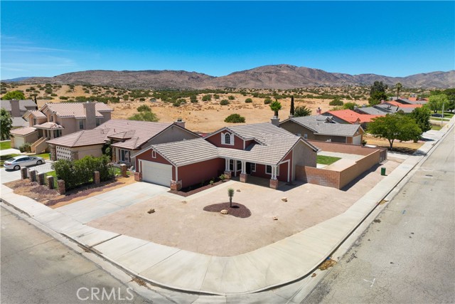 37011 Zinnia Street, Palmdale CA: https://media.crmls.org/medias/142b5c73-de38-4c2c-9c24-5f1d753ee415.jpg