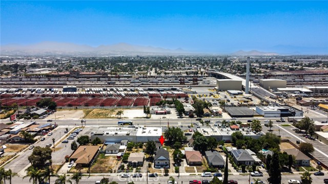 1235 Spruce Street, San Bernardino CA: https://media.crmls.org/medias/142b89ea-e259-4201-ba97-6bac5207a991.jpg