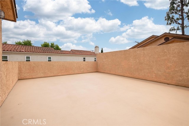 2221 Dufour Avenue, Redondo Beach CA: https://media.crmls.org/medias/142ce3fb-181e-4970-a8e8-dea00ff1cdb8.jpg