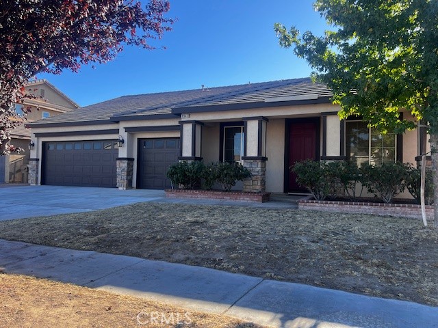 8945 Honeysuckle Avenue, Hesperia CA: https://media.crmls.org/medias/142d4dd0-3fac-4545-80d4-2fd4d5d0cb6c.jpg