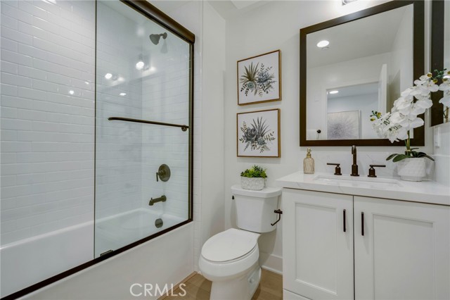 Image 17 of 39 For 1103 Catania Ct.  207