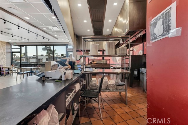  Commercial for Sale in Van Nuys, California