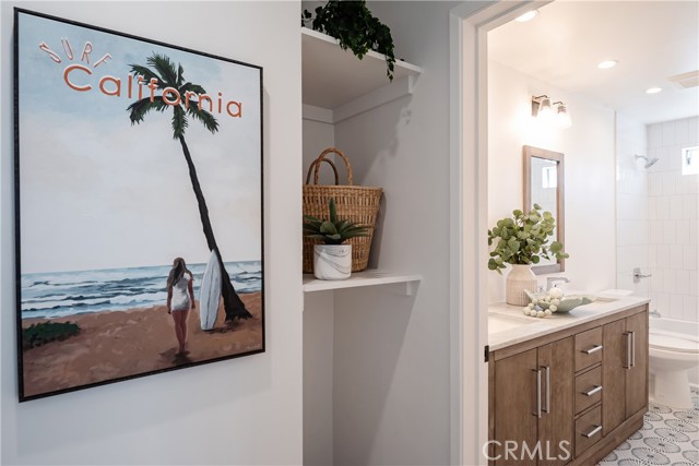 1101 High Lane, Redondo Beach, California 90278, 3 Bedrooms Bedrooms, ,2 BathroomsBathrooms,Residential,Sold,High,SB22142455