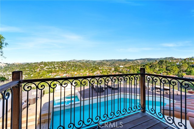 Detail Gallery Image 23 of 44 For 4372 Park Vicente, Calabasas,  CA 91302 - 4 Beds | 4/1 Baths