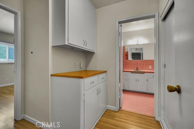 Detail Gallery Image 17 of 24 For 3042 E 3rd St #3,  Long Beach,  CA 90814 - 1 Beds | 1 Baths