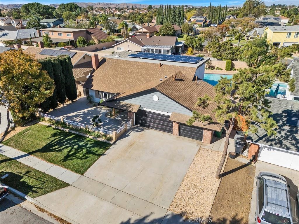 1076 Westbrook Street
