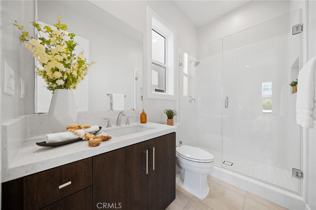 MLS #OC25239001 image #13