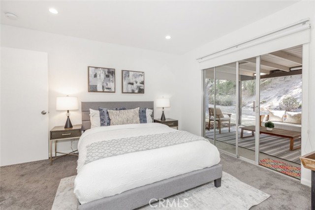 2101 El Arbolita Drive, Glendale CA: https://media.crmls.org/medias/142fabeb-2023-4752-9056-d230595d7932.jpg