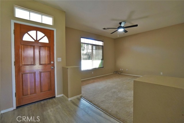 Detail Gallery Image 4 of 57 For 1133 Cousins Ct, Lemoore,  CA 93245 - 3 Beds | 2 Baths