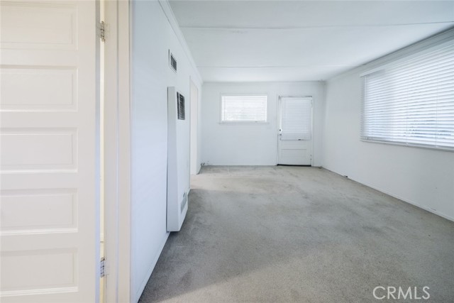 1324 S 1st Avenue, Arcadia CA: https://media.crmls.org/medias/14318ef0-d7b0-4d80-aacc-3d86d9b20c5b.jpg