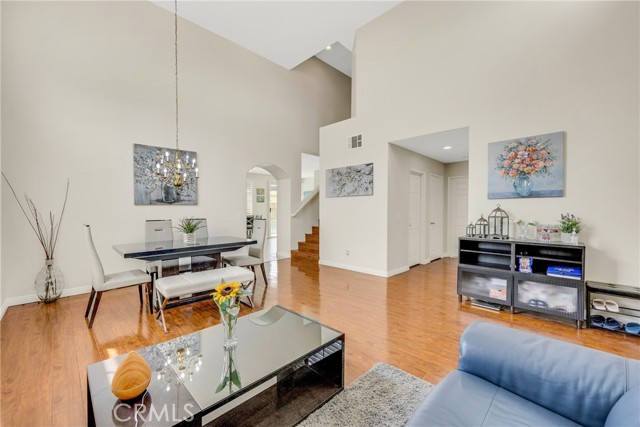 870 E Bermuda Dunes Court, Ontario CA: https://media.crmls.org/medias/143306b5-2c00-4cf3-b7d8-75929ef69f33.jpg