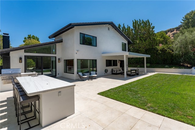 5 Bed Home for Sale in Calabasas, California