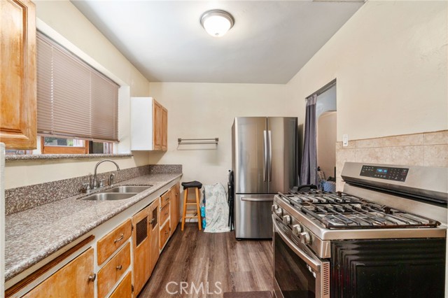 Detail Gallery Image 22 of 32 For 1415 W 104th St, Los Angeles,  CA 90047 - 2 Beds | 1 Baths