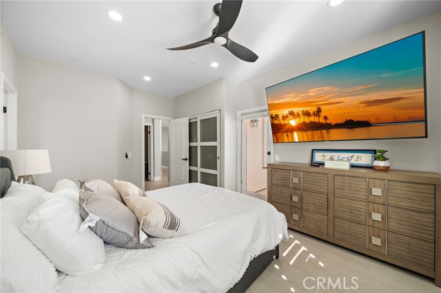 Detail Gallery Image 26 of 56 For 7135 Ashley Dr, Huntington Beach,  CA 92648 - 5 Beds | 3 Baths