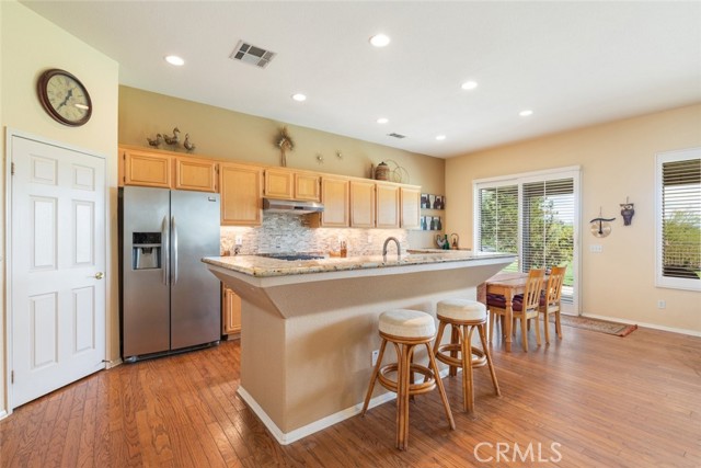 Detail Gallery Image 14 of 46 For 17920 Pony Butte Ct, Perris,  CA 92570 - 4 Beds | 2/1 Baths