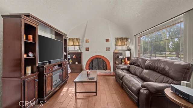 Detail Gallery Image 6 of 34 For 750 Palm Ave, Beaumont,  CA 92223 - 2 Beds | 1 Baths