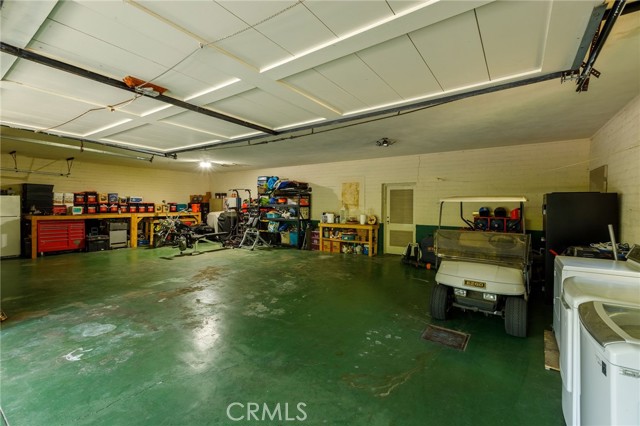 Detail Gallery Image 57 of 75 For 28641 North Shore Rd, Lake Arrowhead,  CA 92352 - 14 Beds | 11/1 Baths