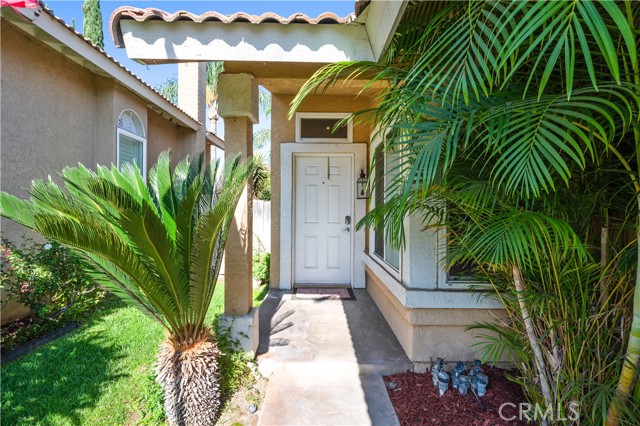 Detail Gallery Image 4 of 38 For 3443 April Shower Dr, Riverside,  CA 92503 - 3 Beds | 2 Baths