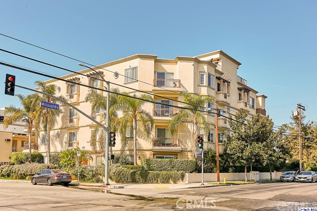 855 Wilcox Ave #303, Los Angeles, CA 90038