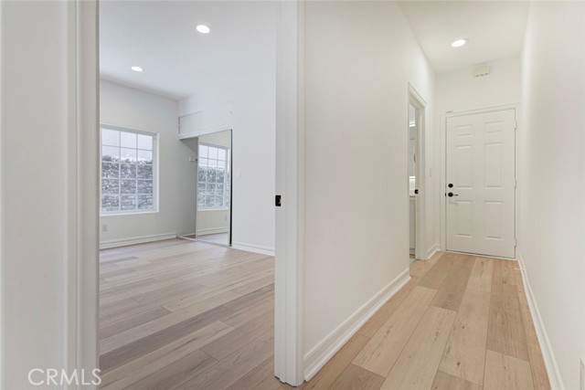 Detail Gallery Image 25 of 59 For 15121 Marlin Pl, Van Nuys,  CA 91405 - 4 Beds | 3 Baths