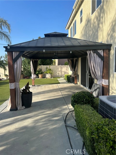 17175 MONTERREY PINES Lane, Canyon Country CA: https://media.crmls.org/medias/14375a58-9149-4a6e-a2a9-046e37506cb3.jpg