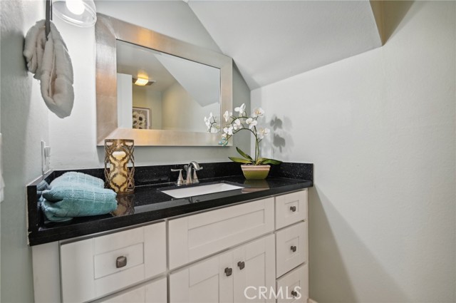 Detail Gallery Image 23 of 75 For 25912 Vista Dr, Dana Point,  CA 92624 - 3 Beds | 2/1 Baths