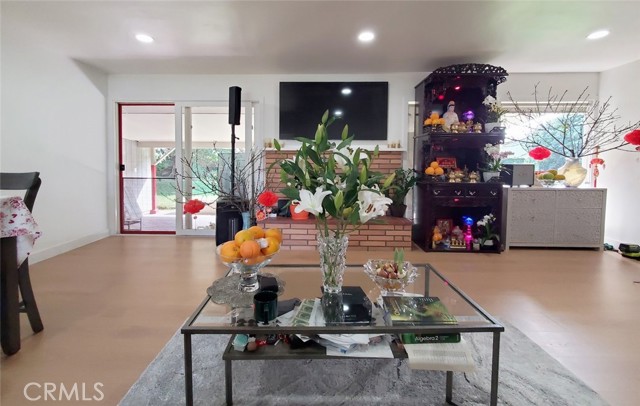 Detail Gallery Image 12 of 32 For 9862 Royal Palm, Garden Grove,  CA 92841 - 3 Beds | 2 Baths