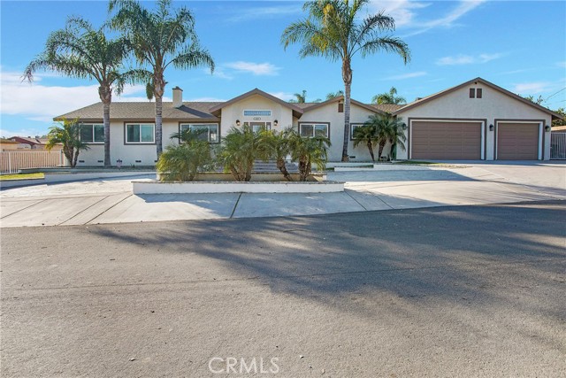 Detail Gallery Image 1 of 1 For 6463 Charles Ave, Jurupa Valley,  CA 91752 - 7 Beds | 4 Baths