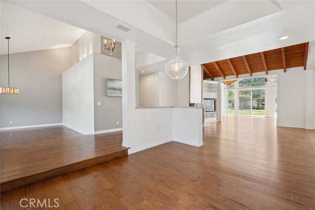 22501 Marilla Street, Chatsworth CA: https://media.crmls.org/medias/143a67af-9b79-43e8-98c6-c1cfbbf50d58.jpg