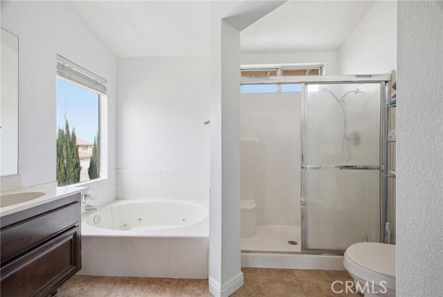 Detail Gallery Image 25 of 38 For 14673 Owens River, Victorville,  CA 92392 - 5 Beds | 3 Baths