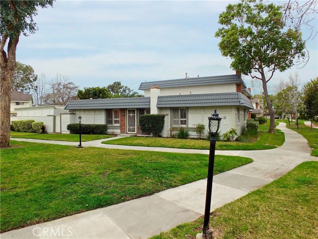 14356 Baker St, Westminster, CA 92683