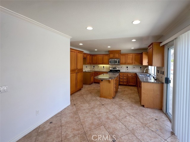 Detail Gallery Image 9 of 40 For 22 Sequoia Dr, Aliso Viejo,  CA 92656 - 4 Beds | 2/1 Baths