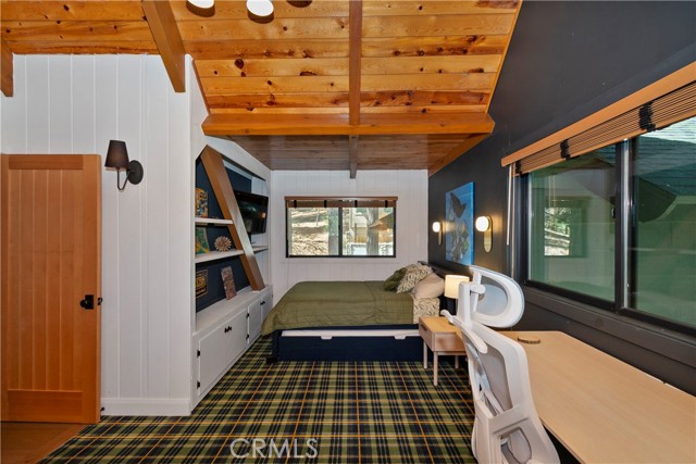 Detail Gallery Image 21 of 24 For 170 Fairway, Lake Arrowhead,  CA 92352 - 3 Beds | 2 Baths